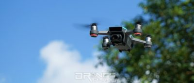 DJI Spark 飛翔中
