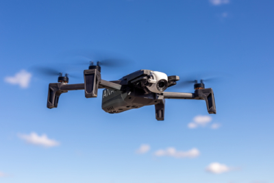 一步步排擠 DJI？　Parrot 獲美國防部「欽點」開發偵察無人機